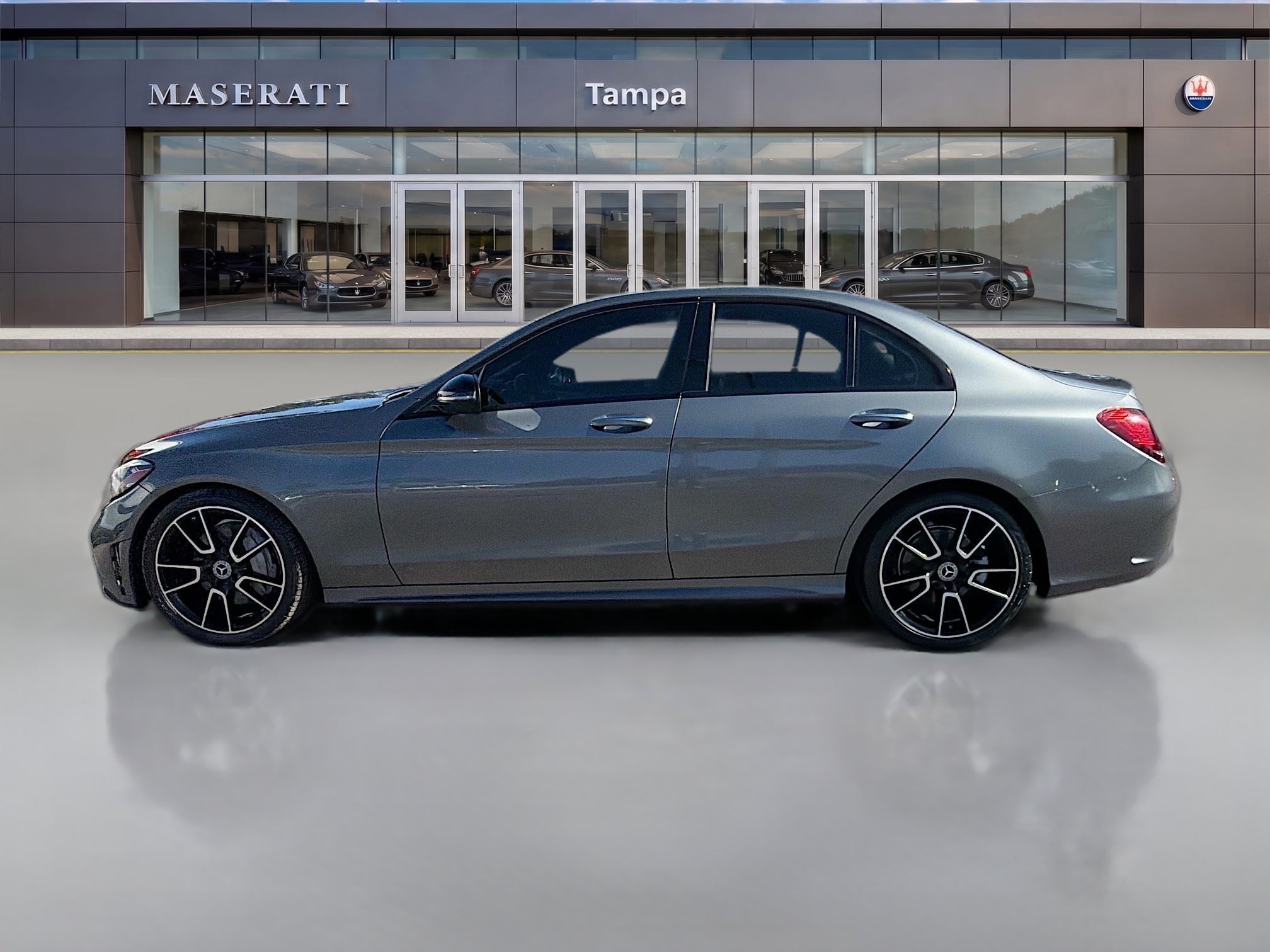 Used 2019 Silver Mercedes-Benz C 300 image 3
