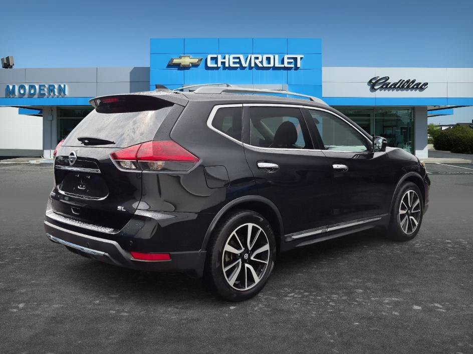 Certified Used 2020 Magnetic Black Pearl Nissan SL image 5