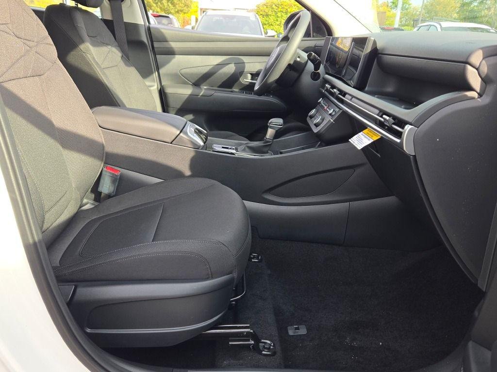 New 2026 White Hyundai SE AWD image 6