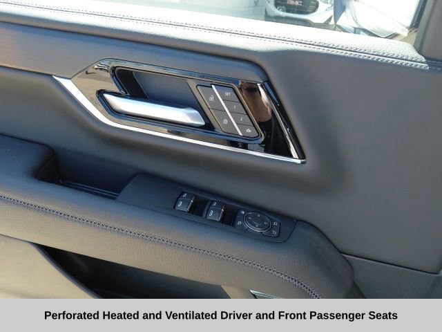 2026 GMC Yukon XL Denali - Photo 15