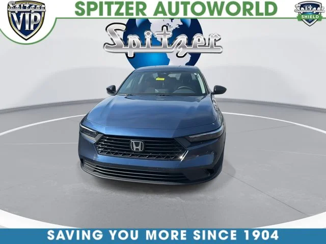Used 2025 Blue Honda SE image 3
