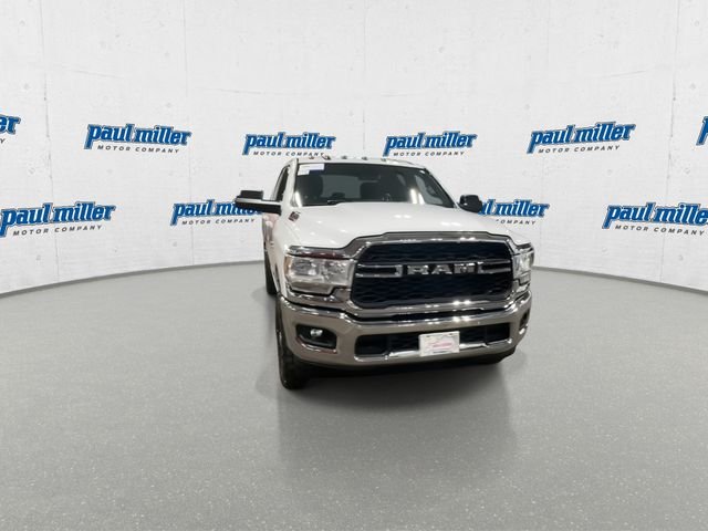 Used 2022 White Ram Big Horn image 3