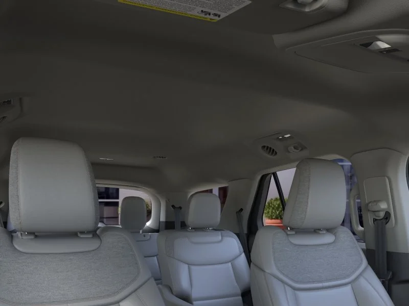 New 2026 Vapor Blue Metallic Ford Active image 46