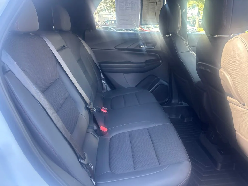 Used 2021 White Chevrolet RS image 25