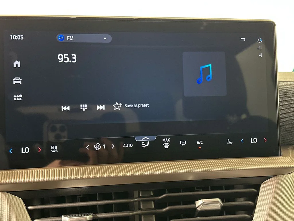2026 Ford Explorer Active - Photo 19