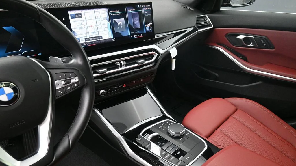 2024 BMW 3 Series 330i - Photo 8