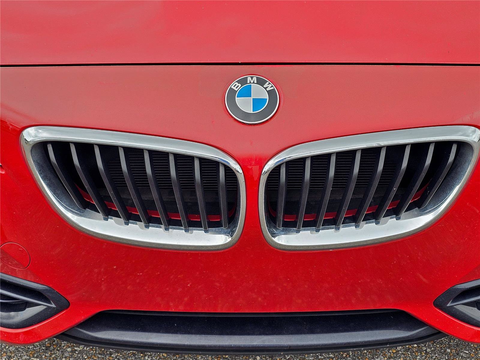 Used 2018 Melbourne Red Metallic BMW 230i xDrive image 3