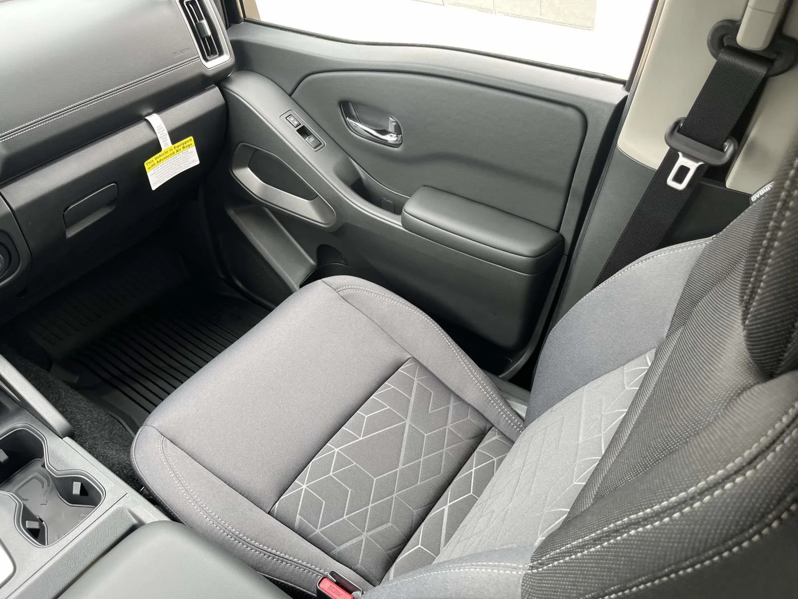 New 2026 Gun Metallic Nissan Crew Cab SV image 17