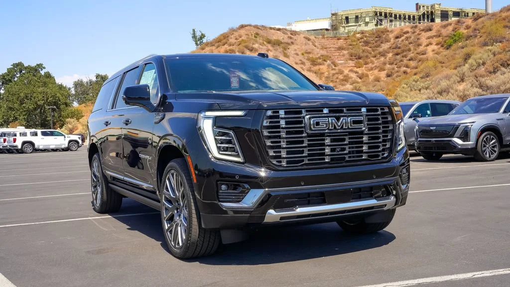 New 2026 Onyx Black GMC Denali Ultimate image 5