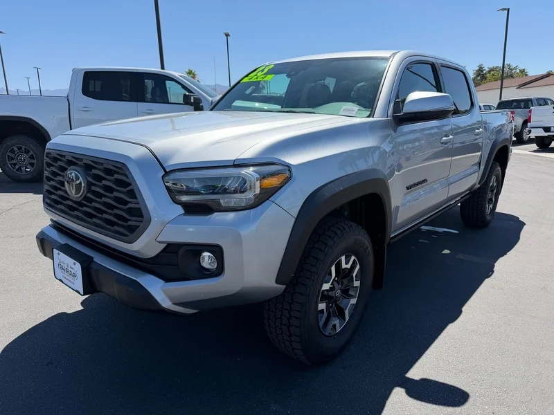 Used 2023 Celestial Silver Toyota SR image 7