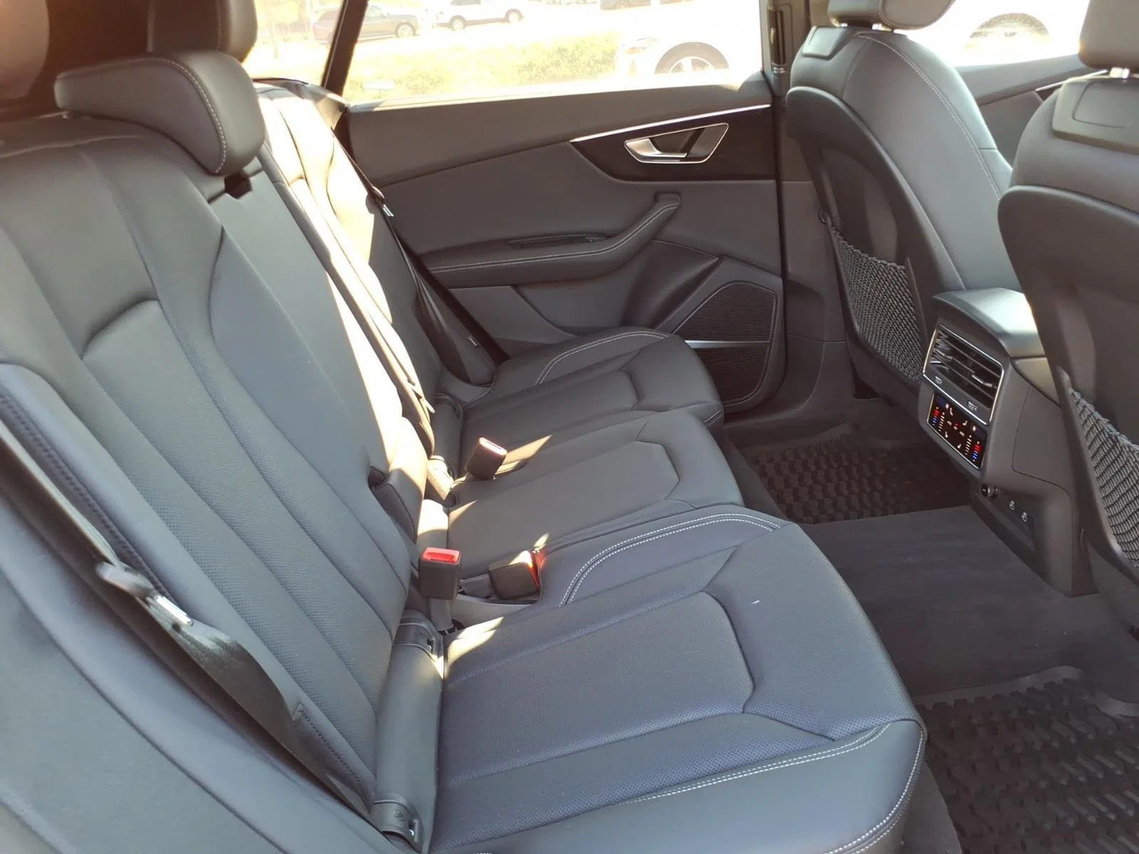 Certified Used 2025 Mythos Black Metallic Audi Premium Plus image 27