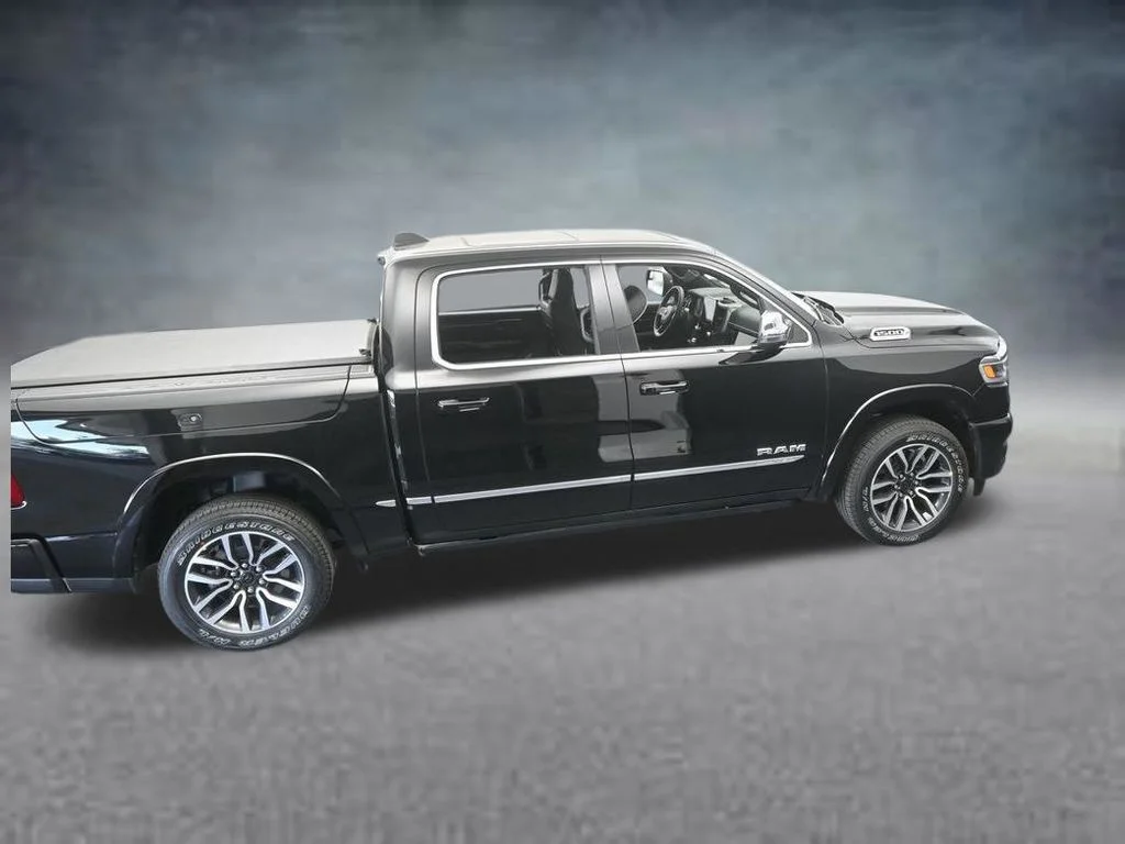 New 2026 Diamond Black Crystal Pearlcoat RAM Limited image 57