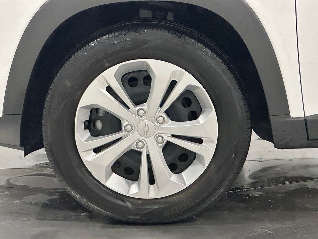 Used 2024 White Chevrolet LS image 14