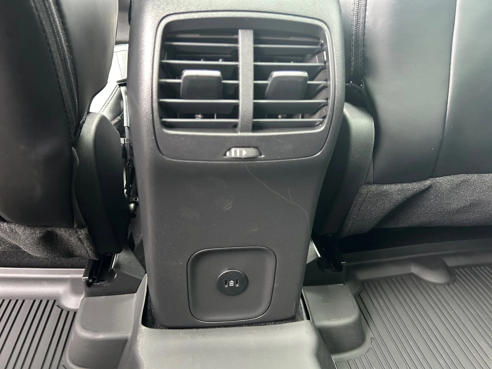 New 2026 Star White Metallic Tri-Coat Ford PHEV image 20