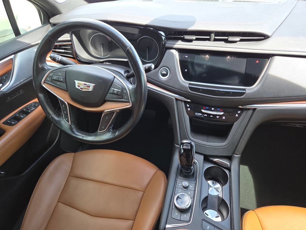 Used 2023 Crystal White Tricoat Cadillac AWD Premium Luxury image 36