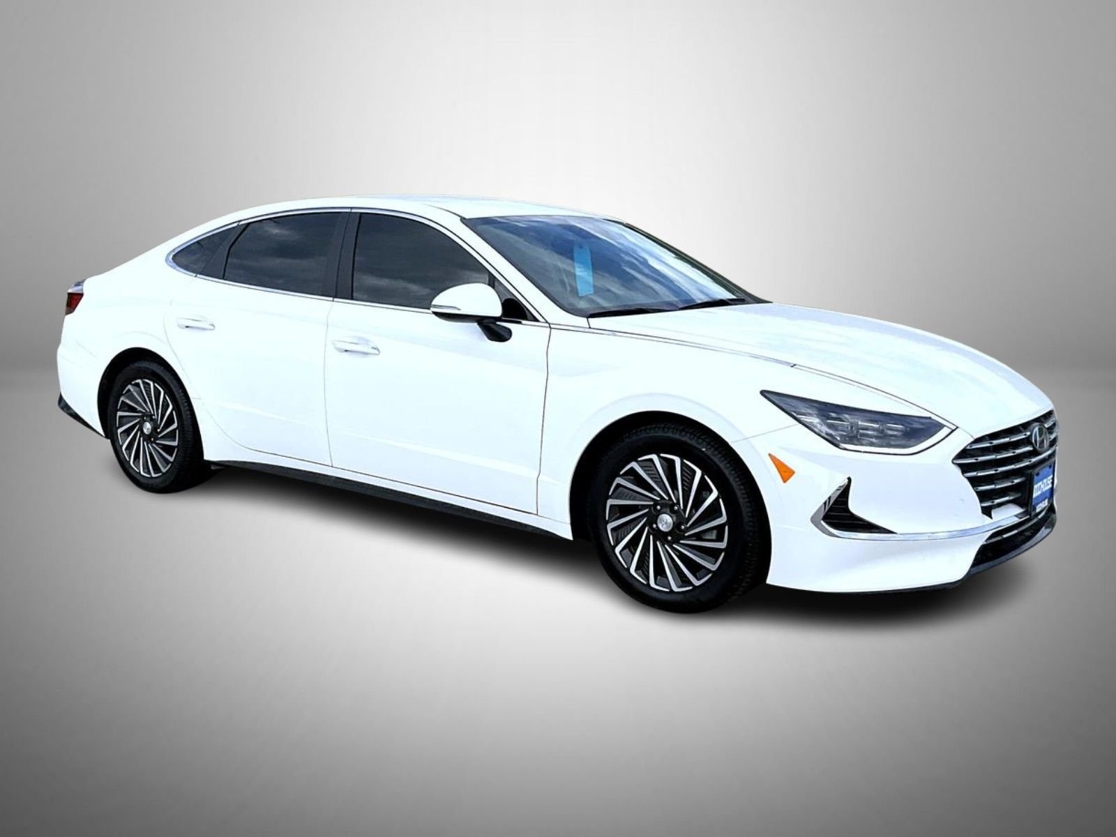 Certified Used 2023 White Hyundai SEL image 3