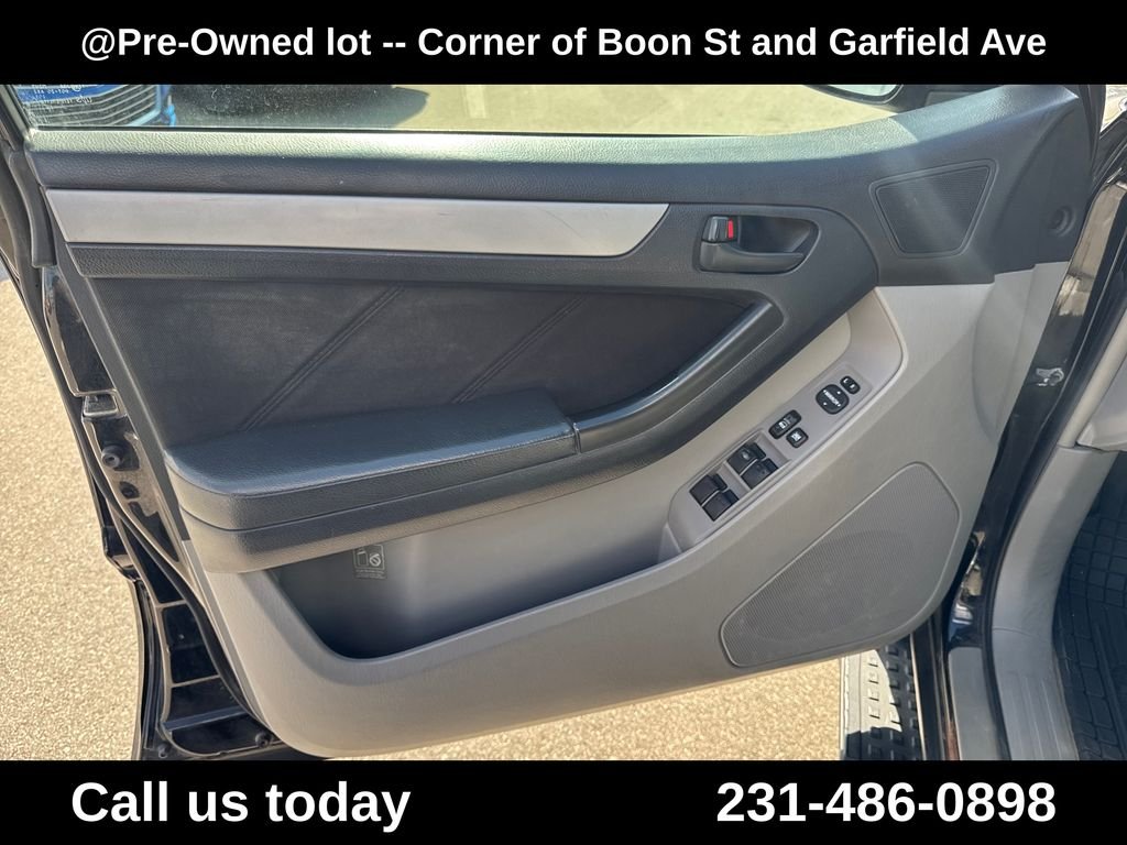 Used 2008 Black Toyota SR5 image 14