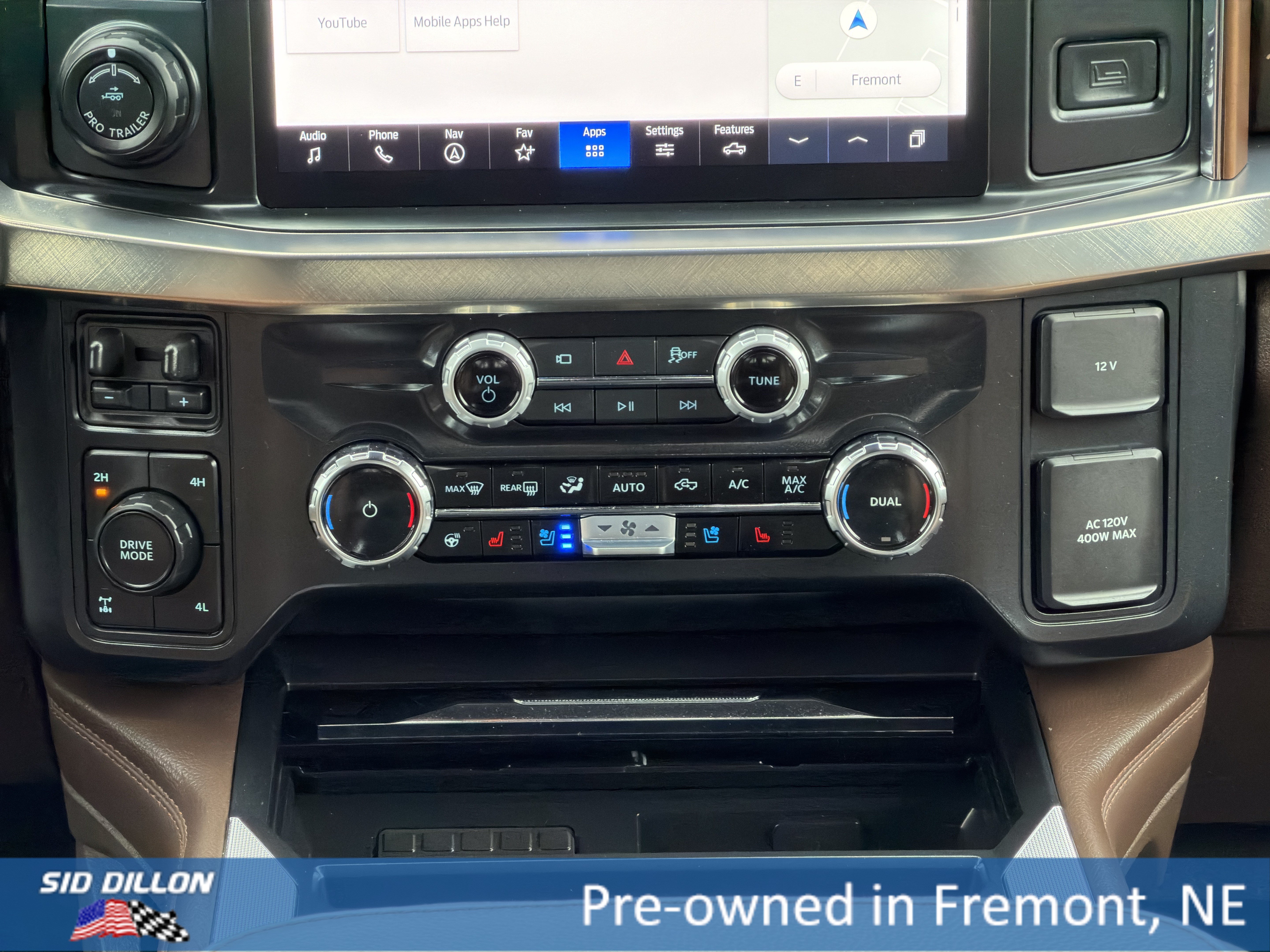 Used 2026 Agate Black Metallic Ford King Ranch image 11