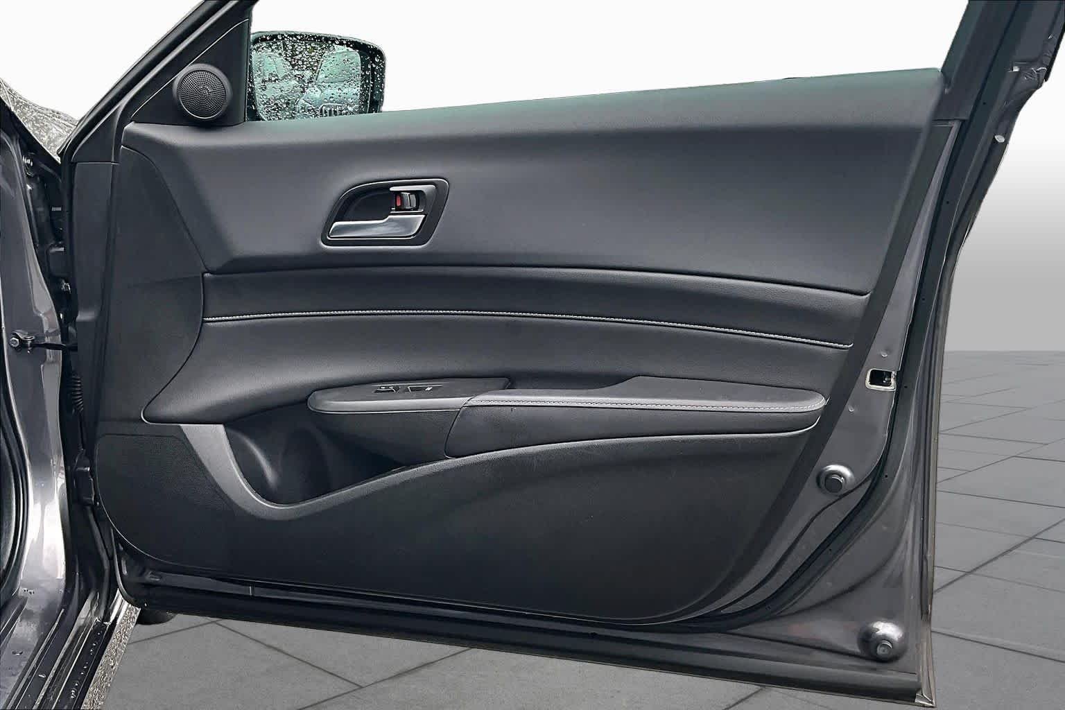 Used 2022 Modern Steel Metallic Acura w/Premium/A-Spec Package image 23