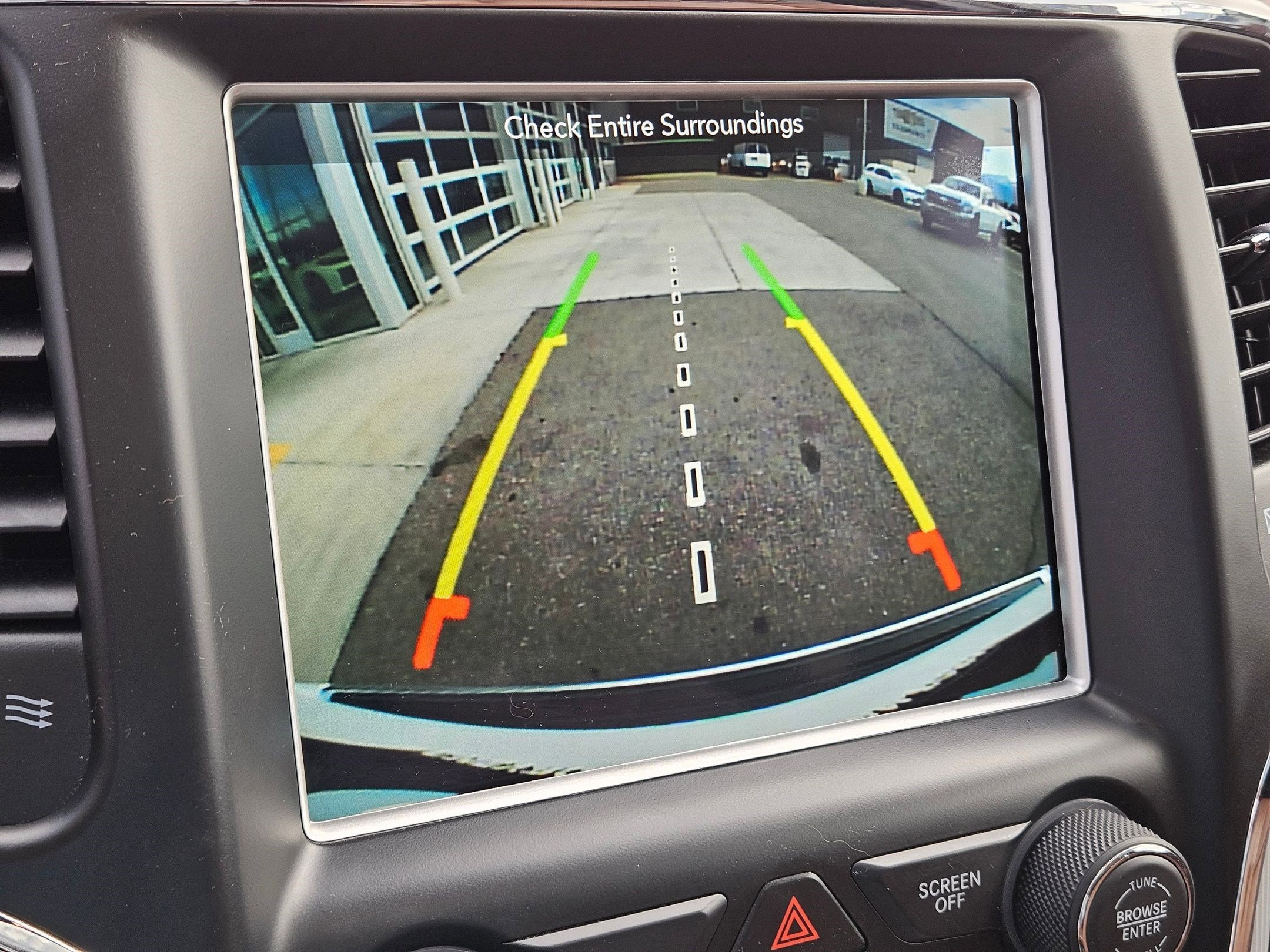 Used 2018 Ivory 3-Coat Jeep Summit image 24