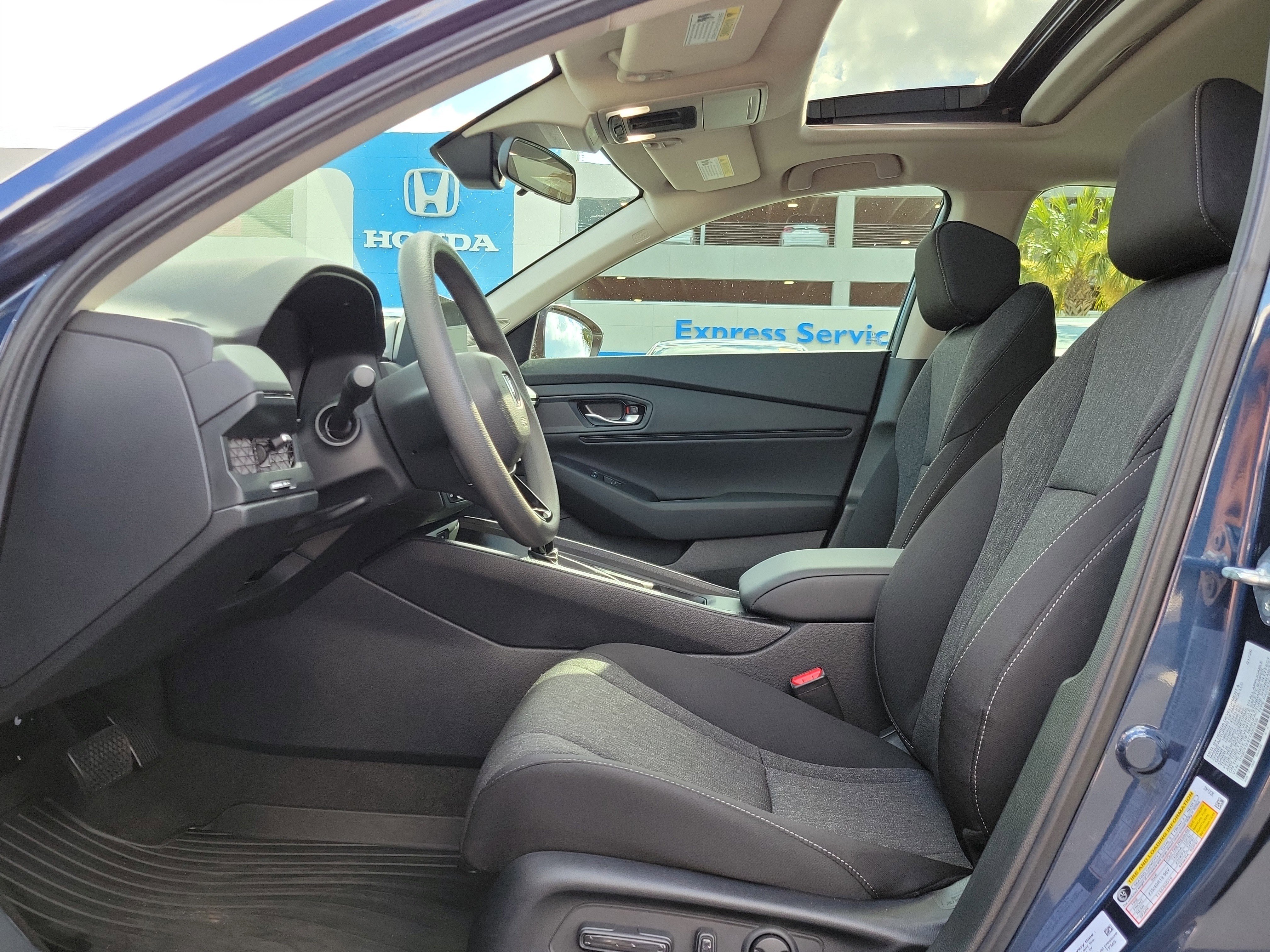 Certified Used 2026 Canyon River Blue Metallic Honda SE image 57