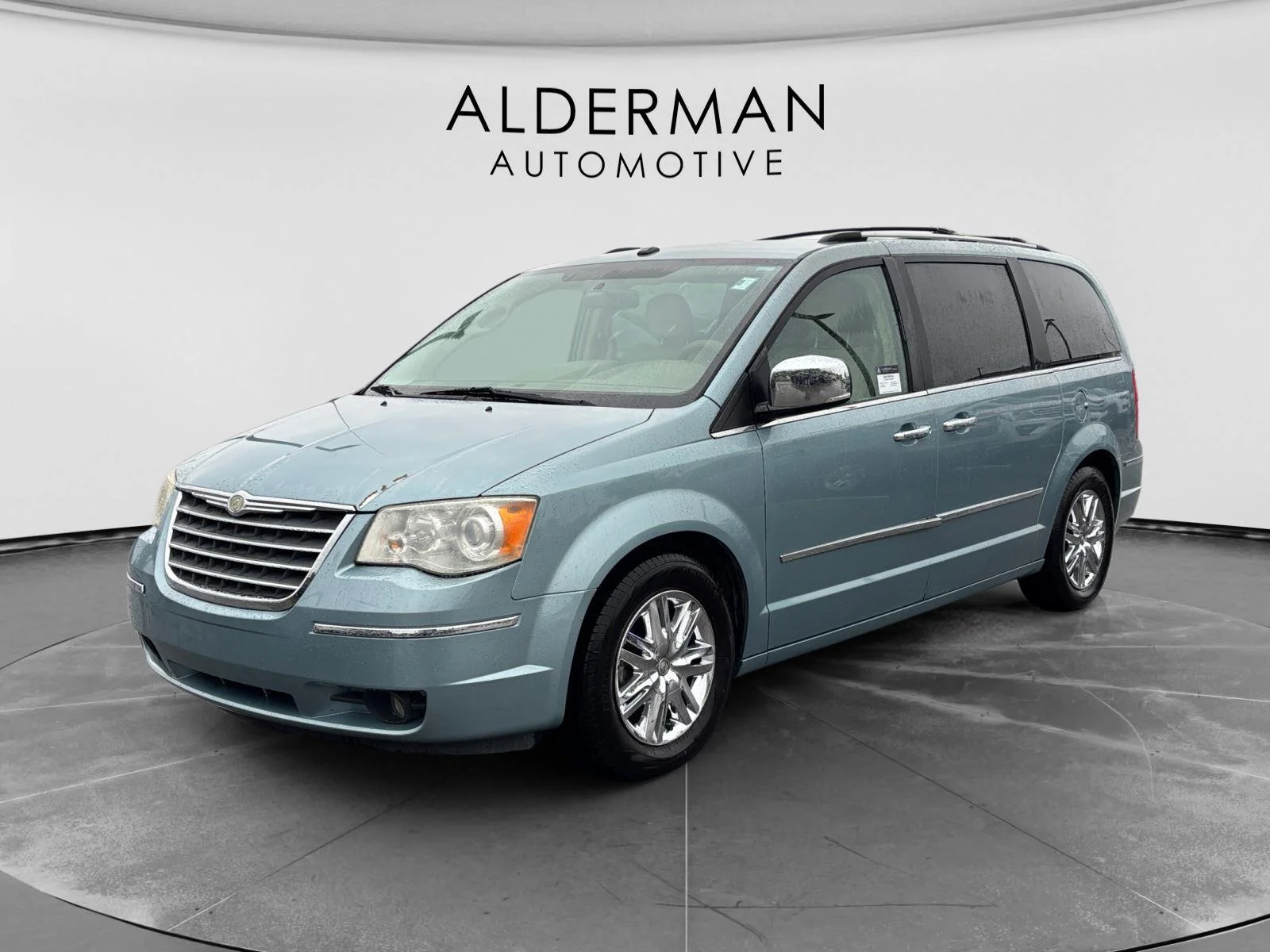 2010 Chrysler Town & Country