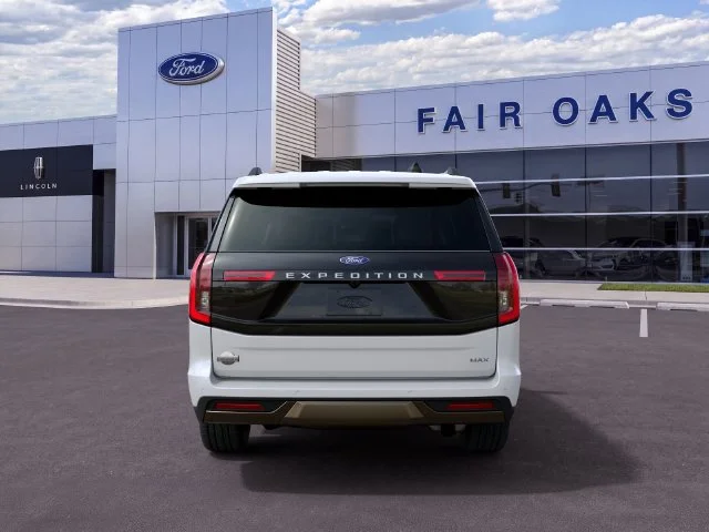 New 2027 Star White Metallic Tri-Coat Ford King Ranch image 7