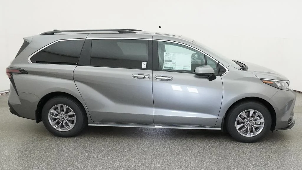 New 2026 Heavy Metal Toyota XLE image 14