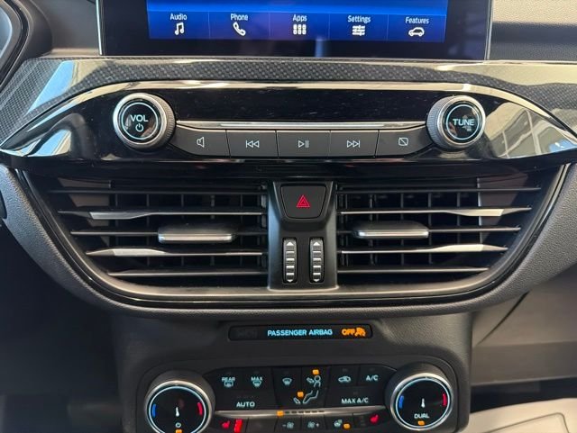 Used 2025 Silver Ford ST-Line Select image 19