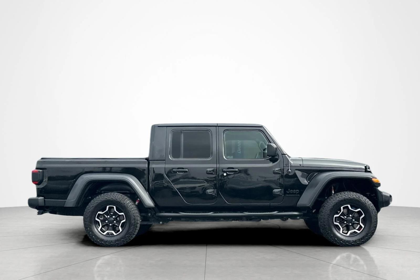 Used 2020 BLACK Jeep Sport S image 6