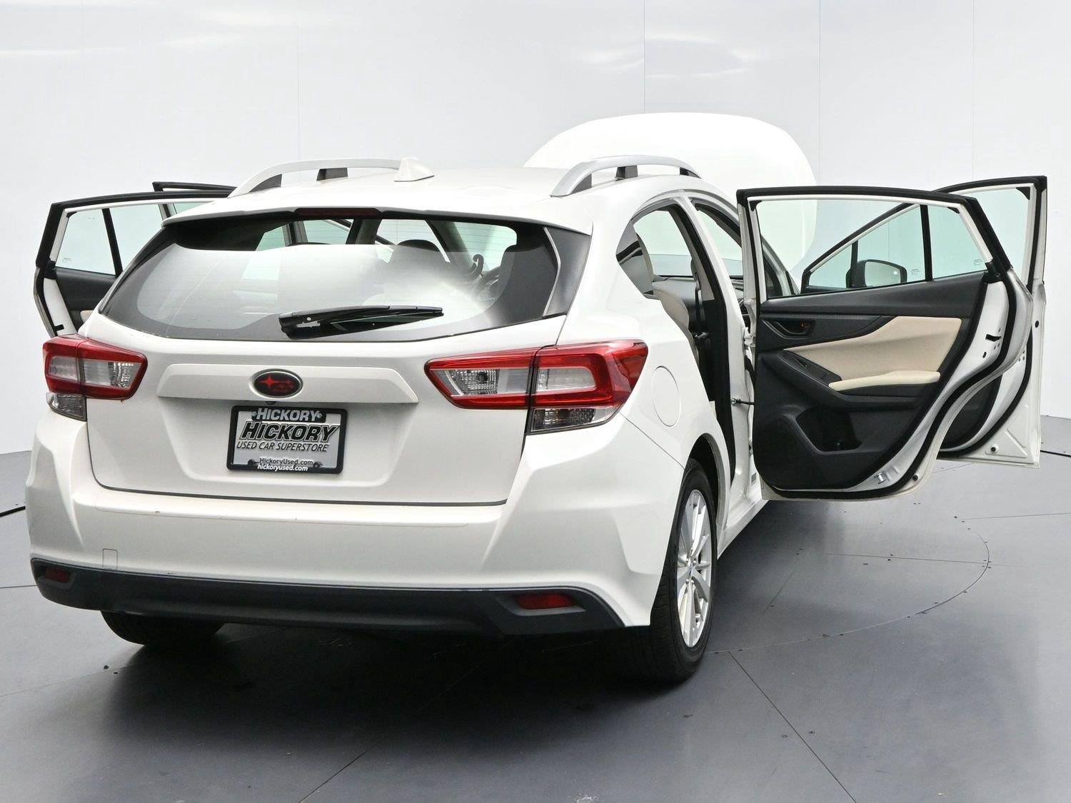Used 2018 Crystal White Pearl Subaru Premium image 35