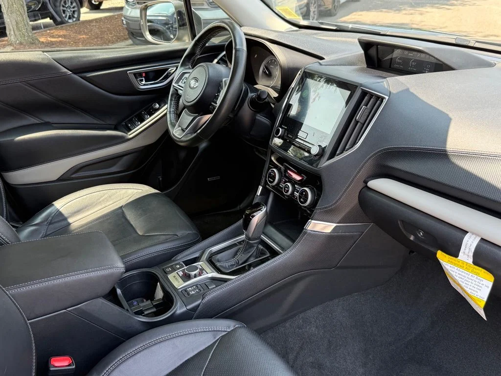Used 2024 Gray Subaru Limited image 30