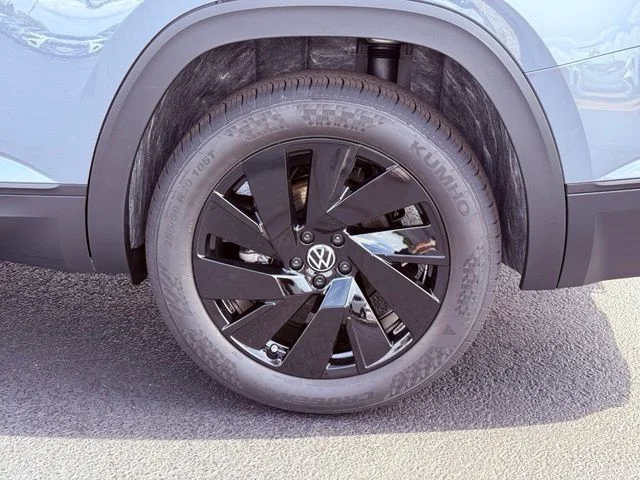 New 2026 Gray Volkswagen 2.0T SE w/Technology image 6
