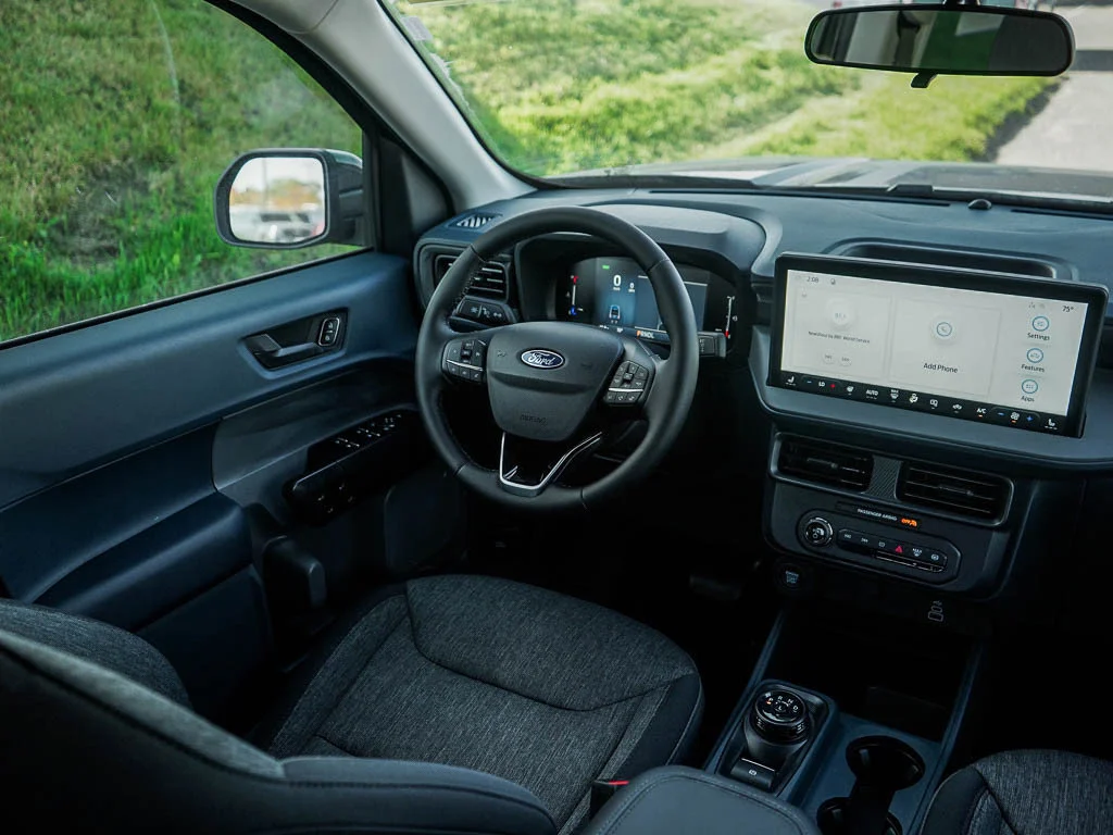 New 2026 Shadow Black Ford XLT image 12