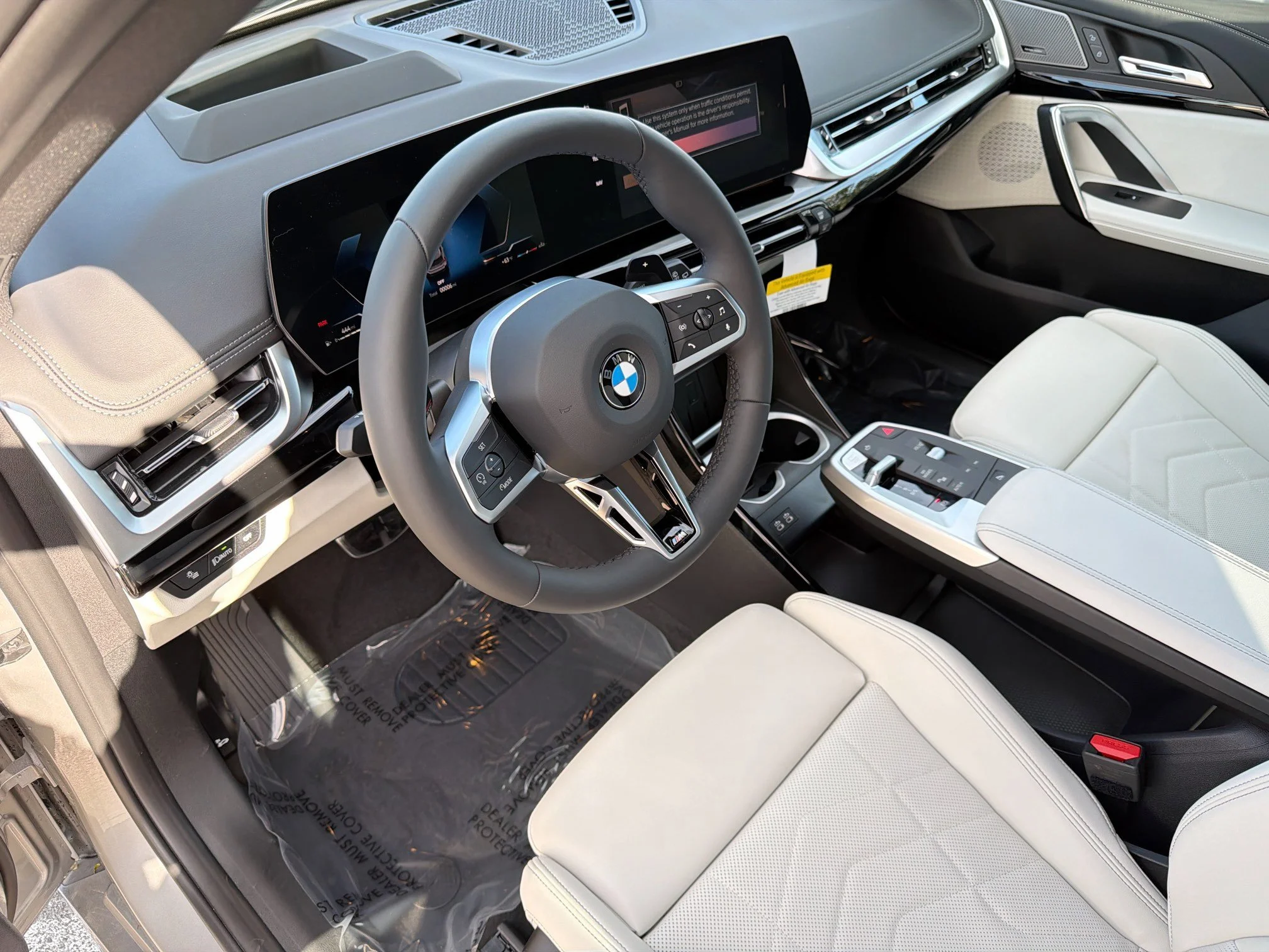New 2026 Space Silver Metallic BMW xDrive28i image 26