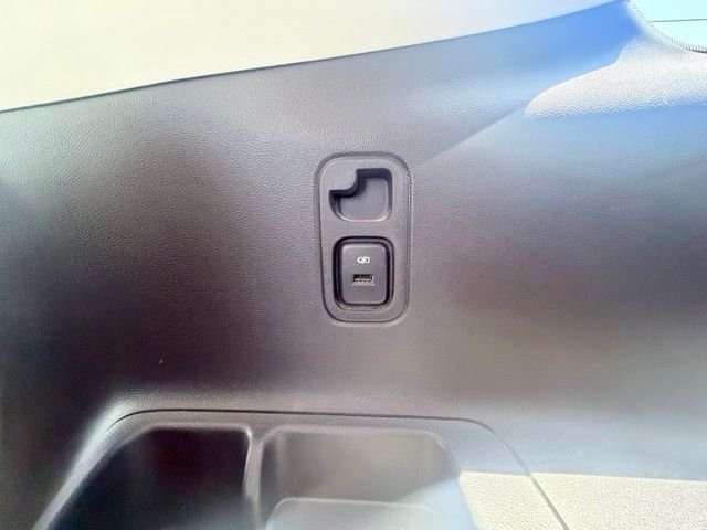 2021 Chevrolet Traverse RS - Photo 28