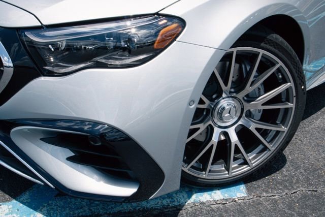 New 2026 Cirrus Silver Metallic Mercedes-Benz AMG® E 53 E 4MATIC+ Sedan image 24