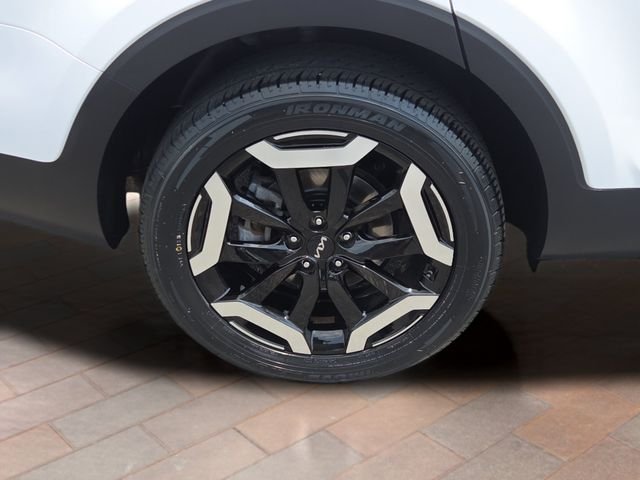 Certified Used 2023 White Kia S image 5