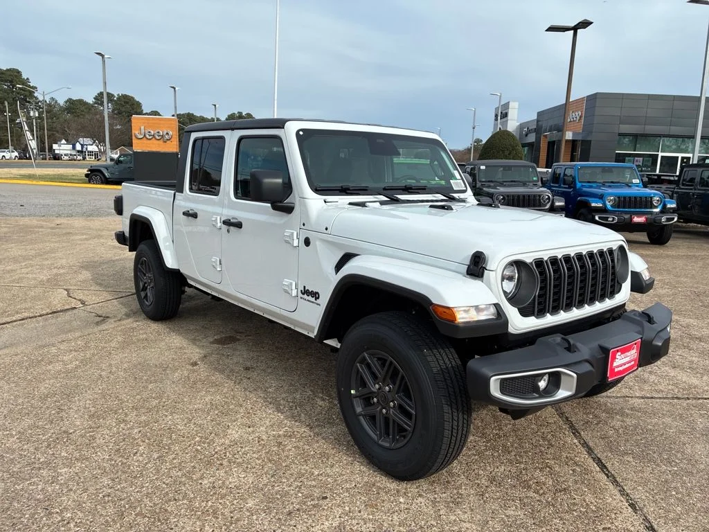 New 2026 Bright White Clear-Coat Exterior Paint Jeep Sport S image 8