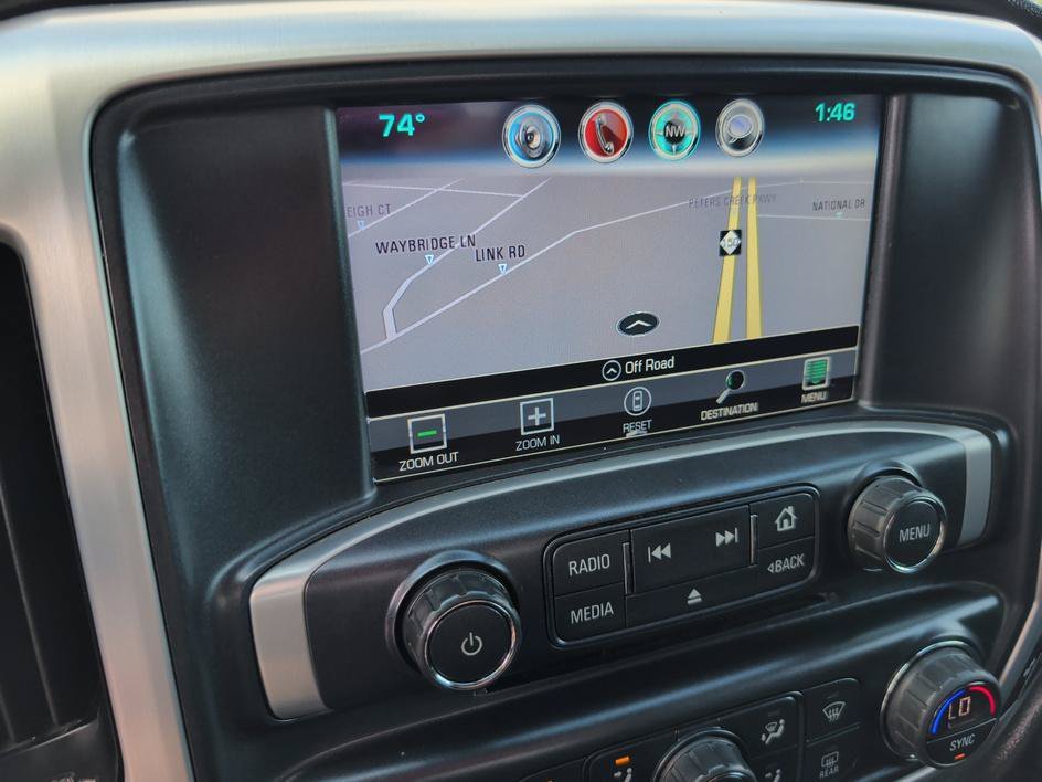 Used 2018 Dark Slate Metallic GMC SLT image 24