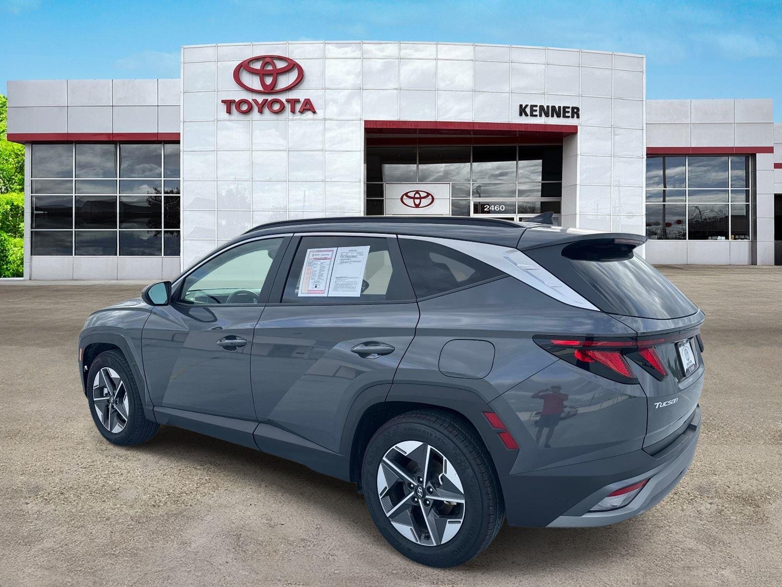 Used 2026 Ecotronic Gray Hyundai SEL image 4