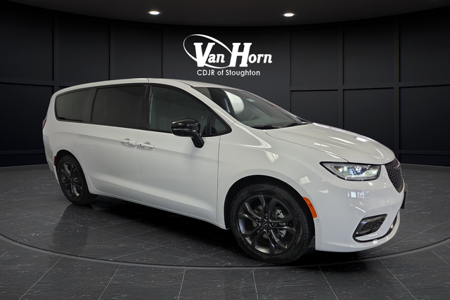 2026 Chrysler Pacifica