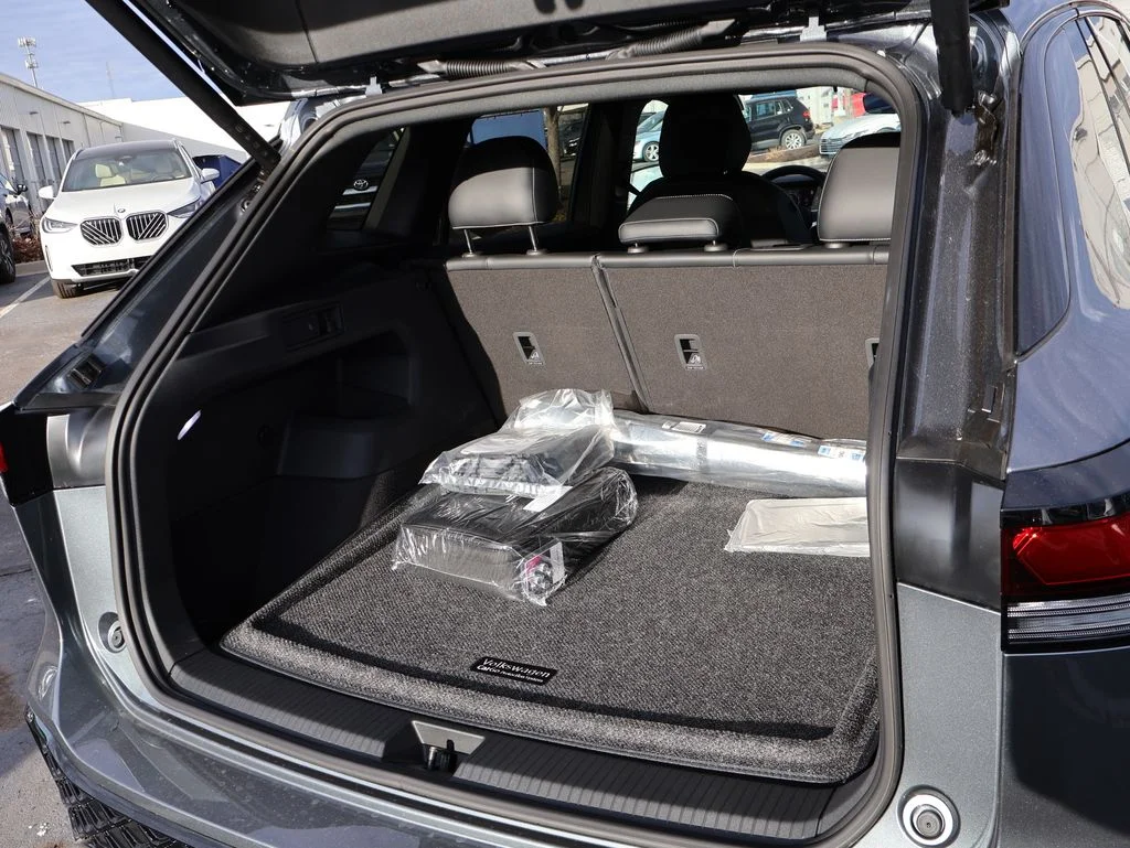 New 2026 Gray Volkswagen 2.0T SE R-Line Black image 16