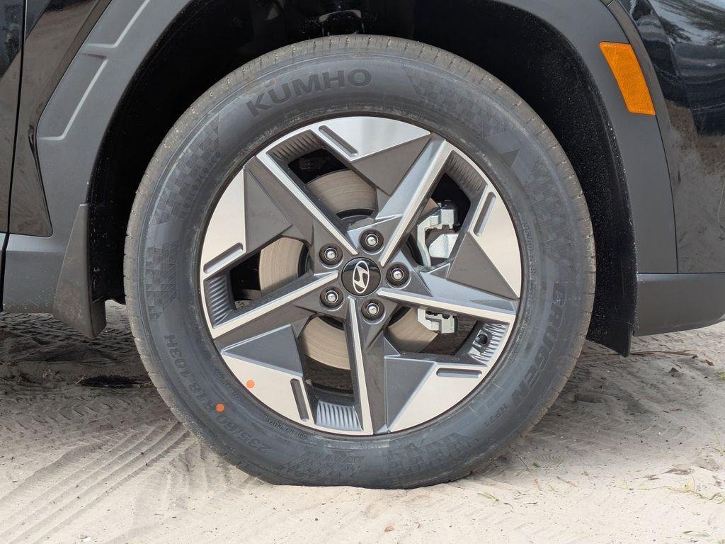 New 2026 Black Hyundai SEL FWD image 10