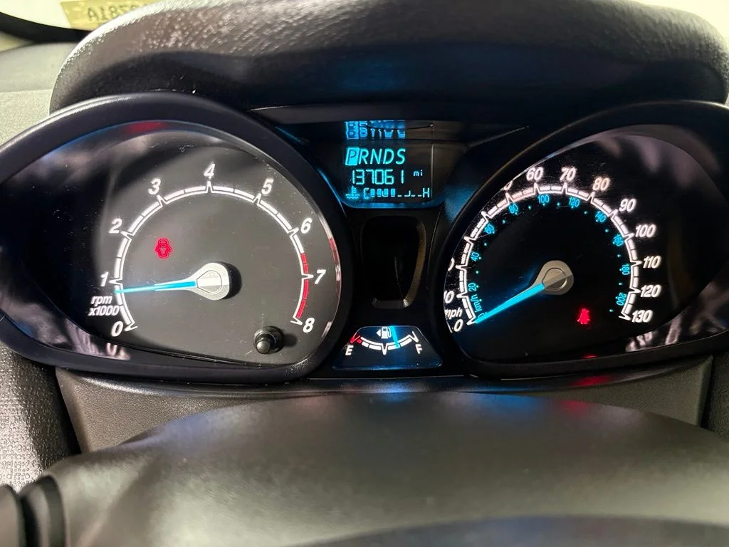 Used 2015 Silver Ford S image 19