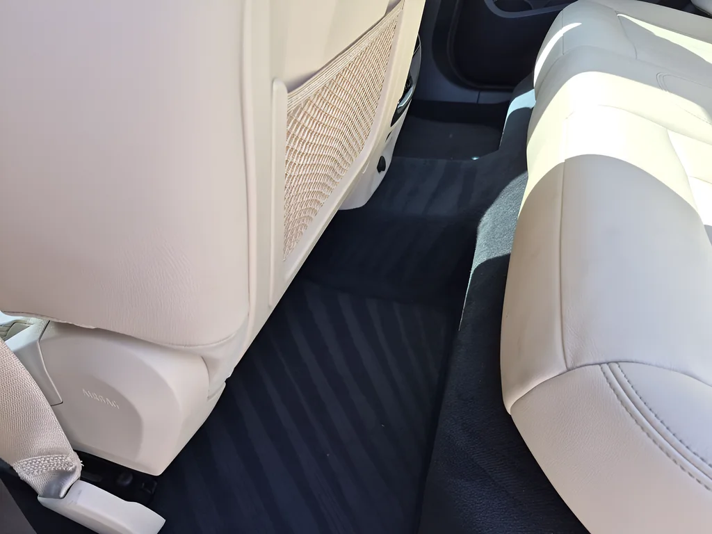 Used 2019 Blue BMW xDrive30i image 41