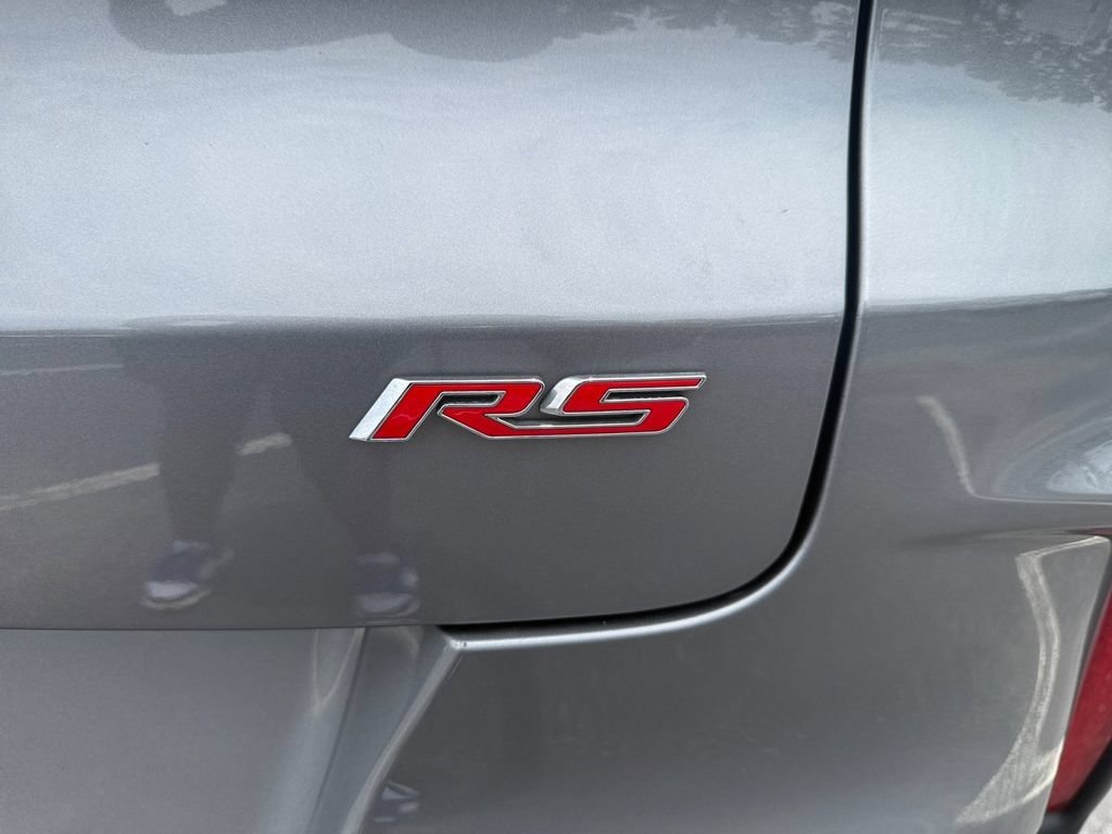 Used 2023 STERLING GRAY METALLIC Chevrolet RS image 27