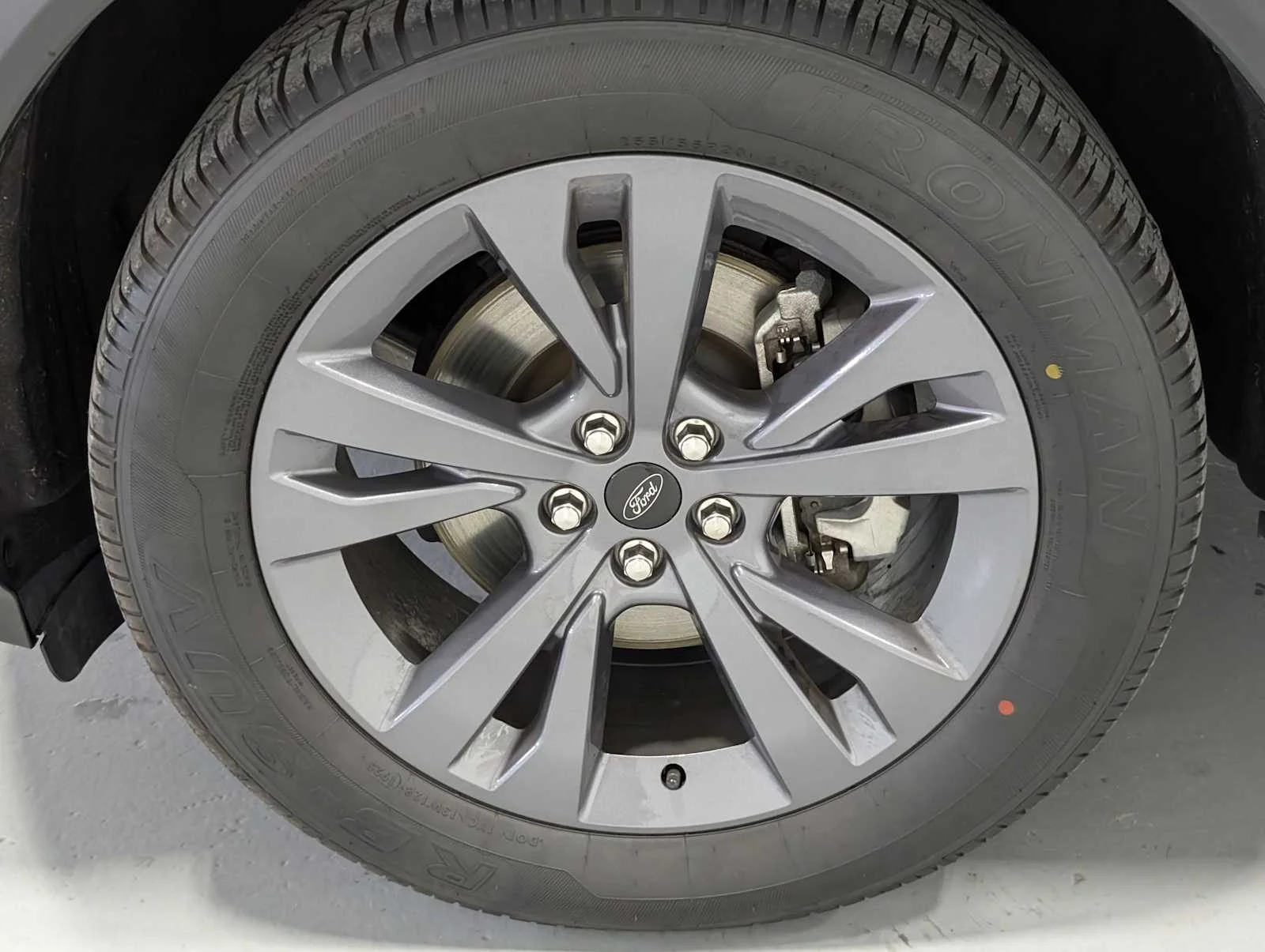 Used 2023 Iconic Silver Metallic Ford XLT image 4