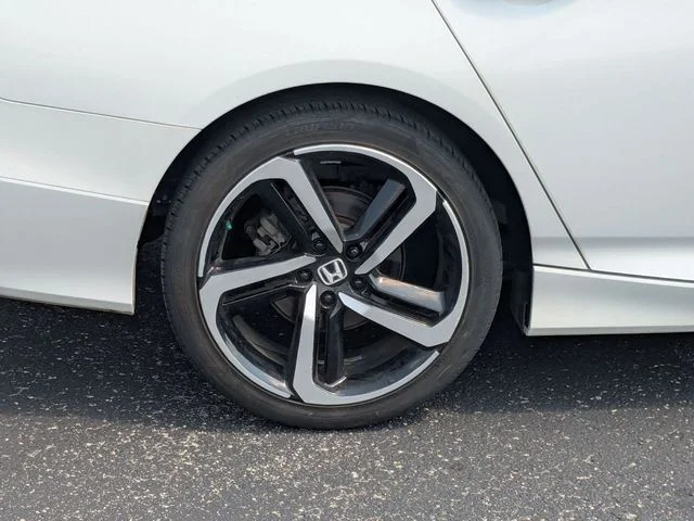 Used 2019 Platinum White Pearl Honda Sport image 11