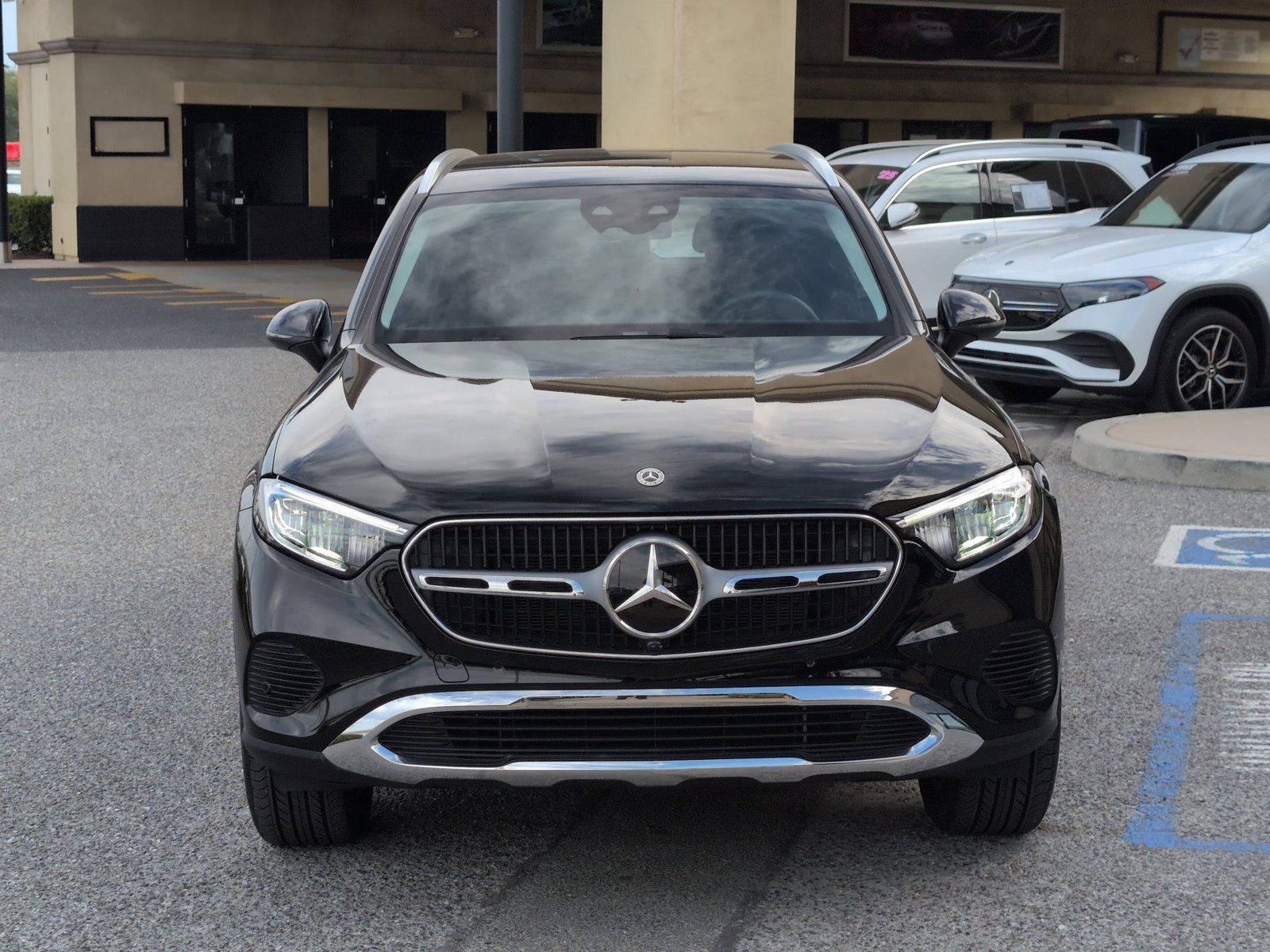 Certified Used 2025 Black Mercedes-Benz GLC 350e image 2